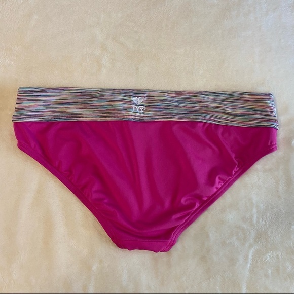 TYR / Arvada Riva Classic Bikini Bottom Size M(8) - Picture 2 of 8